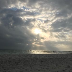 Meet your Posher, Cassandra